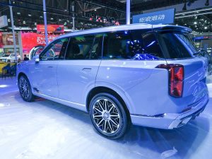 2022pϵ 2.0TM Ş  w^