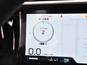 2022I(lng)ϵ 2.0TGDI (q)  п؅^(q)