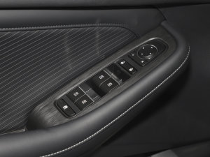 2022270T ԄI() {܇ƅ^	