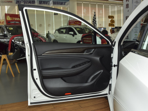 2022270T Ԅ(dng)Ӣ {λ܇T