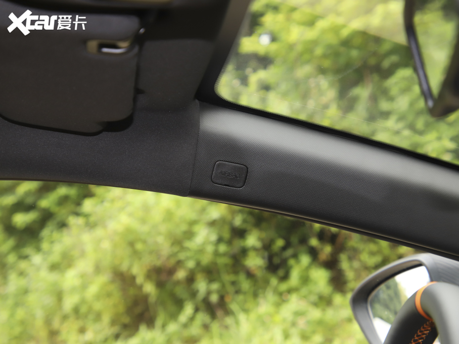 2022Ӱ 270T ӰJ16 R-styleِ