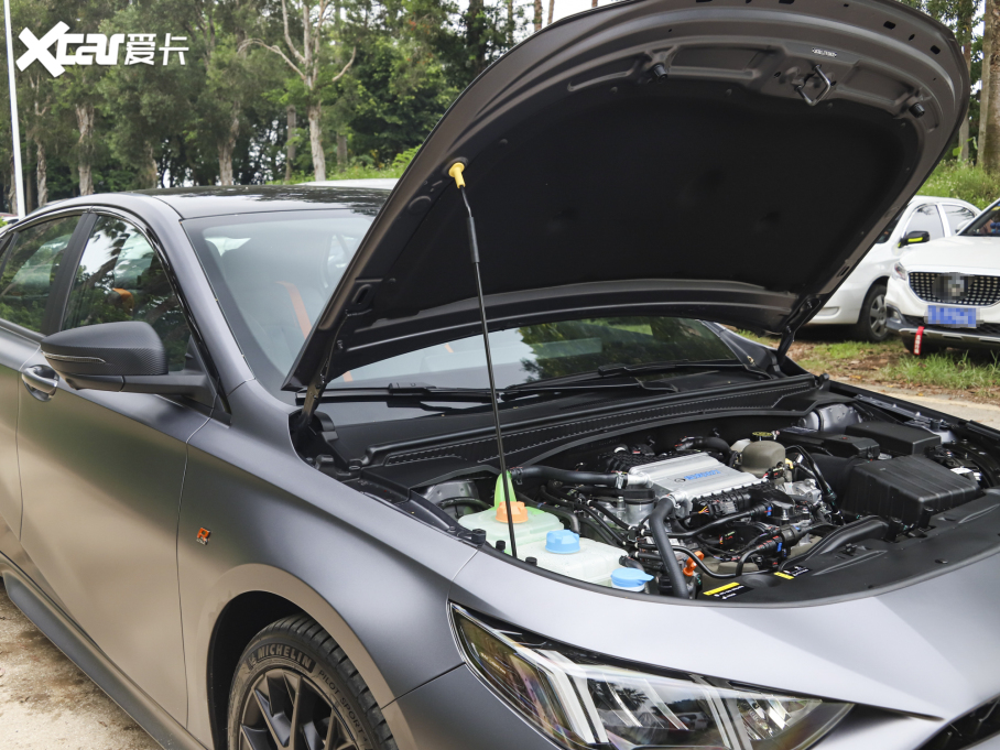 2022Ӱ 270T ӰJ16 R-styleِ