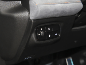 2022270T ӰJ16 R-styleِ п؅^