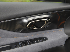 2022270T ӰJ16 R-styleِ п؅^