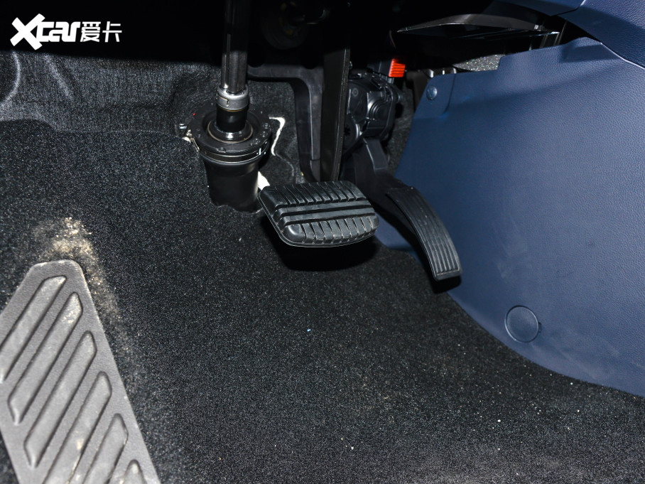 2023M8 I(lng)ϵ 390T F