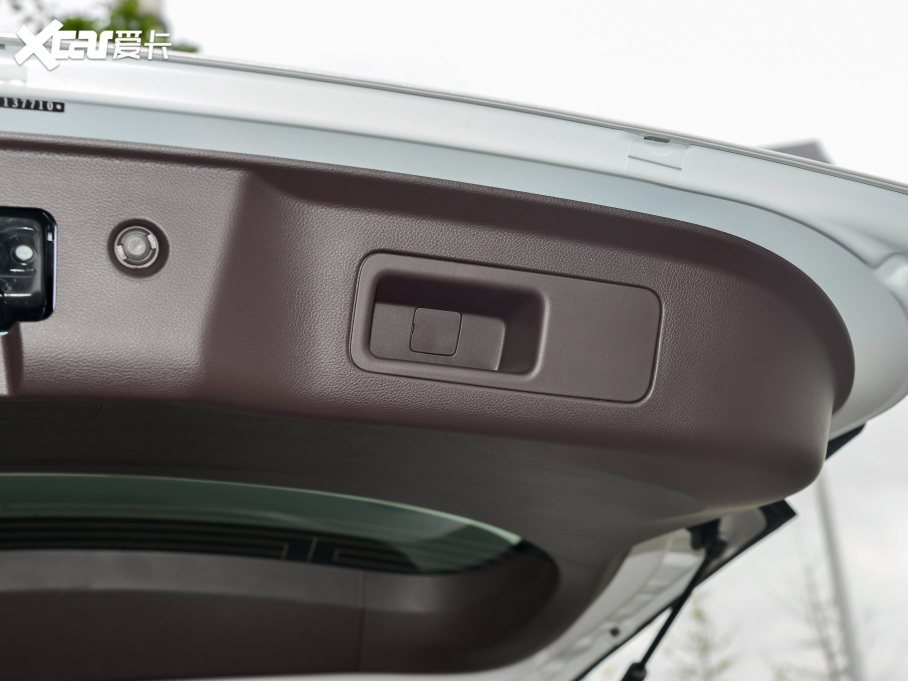 2023M8 I(lng)ϵ 390T 