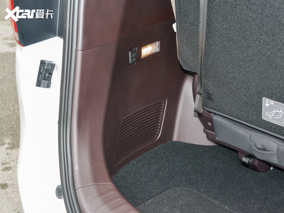 2023M8 I(lng)ϵ 390T 