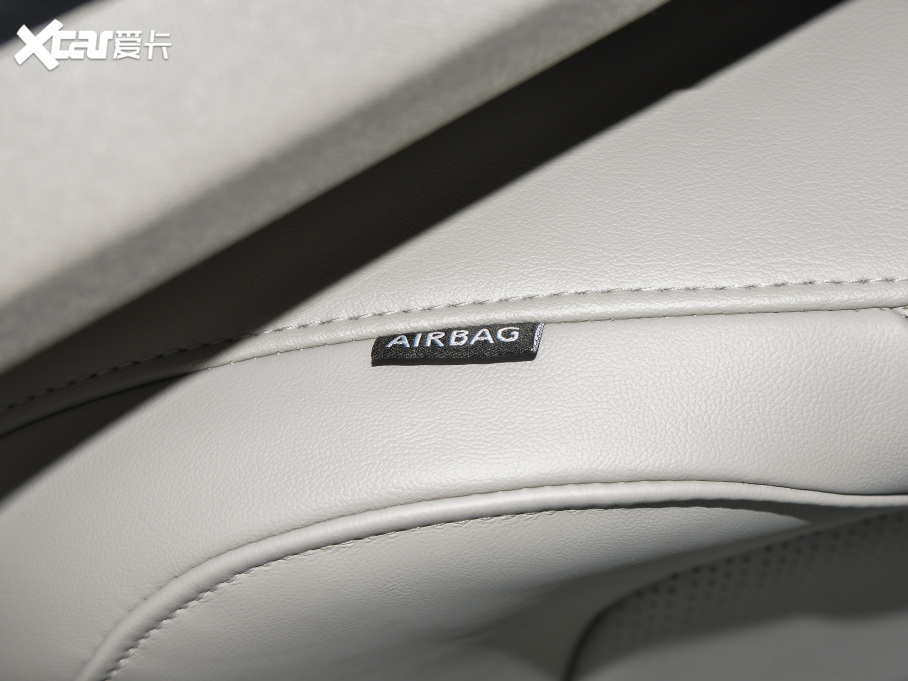 2023M8 I(lng)ϵ 390T 