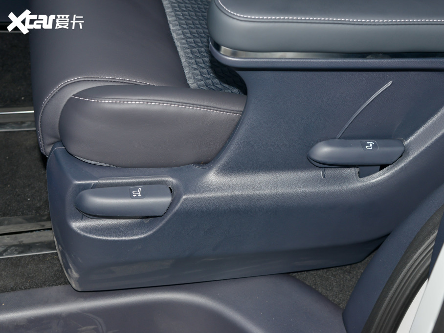 2023M8 I(lng)ϵ 390T A