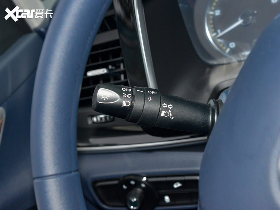 2023M8 I(lng)ϵ 390T A