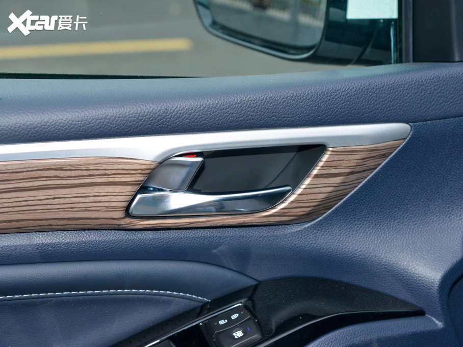 2023M8 I(lng)ϵ 390T A