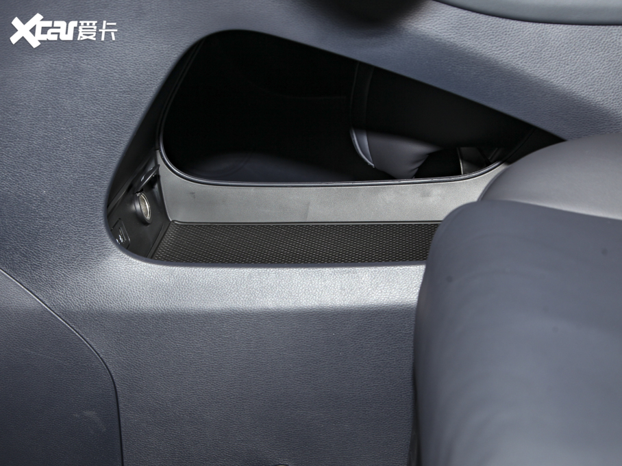 2023�����M8 �I(l��ng)��ϵ�� 390T �����