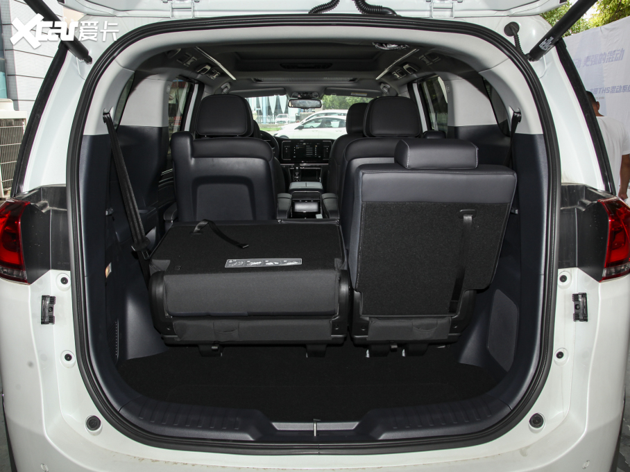 2023M8 I(lng)ϵ 390T 