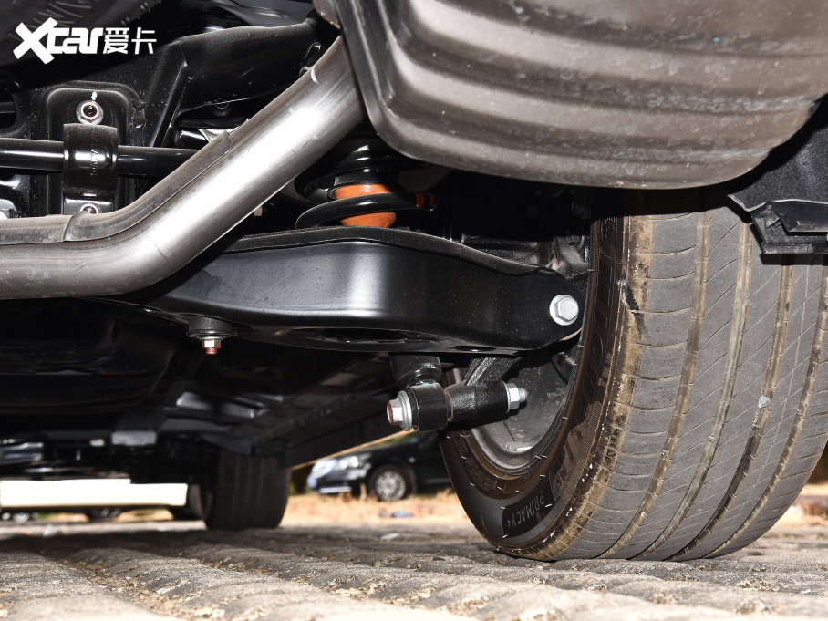 2023�����M8 ��ϵ�� 390T �����