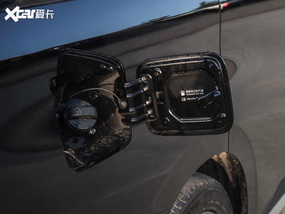 2023M8 ڎϵ 400T ԄŞ