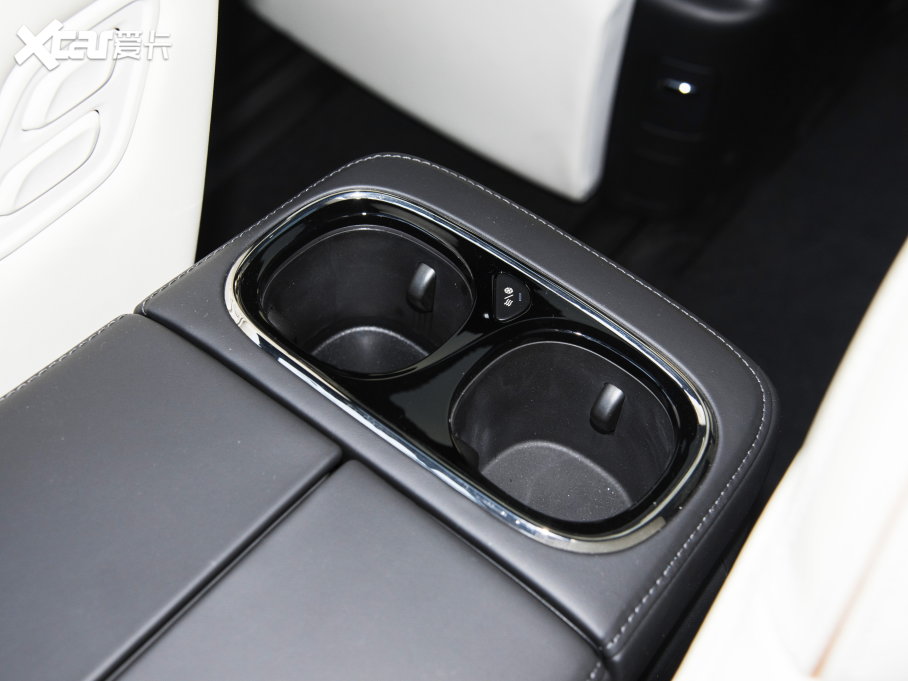 2023M8 ڎϵ 400T ԄŞ