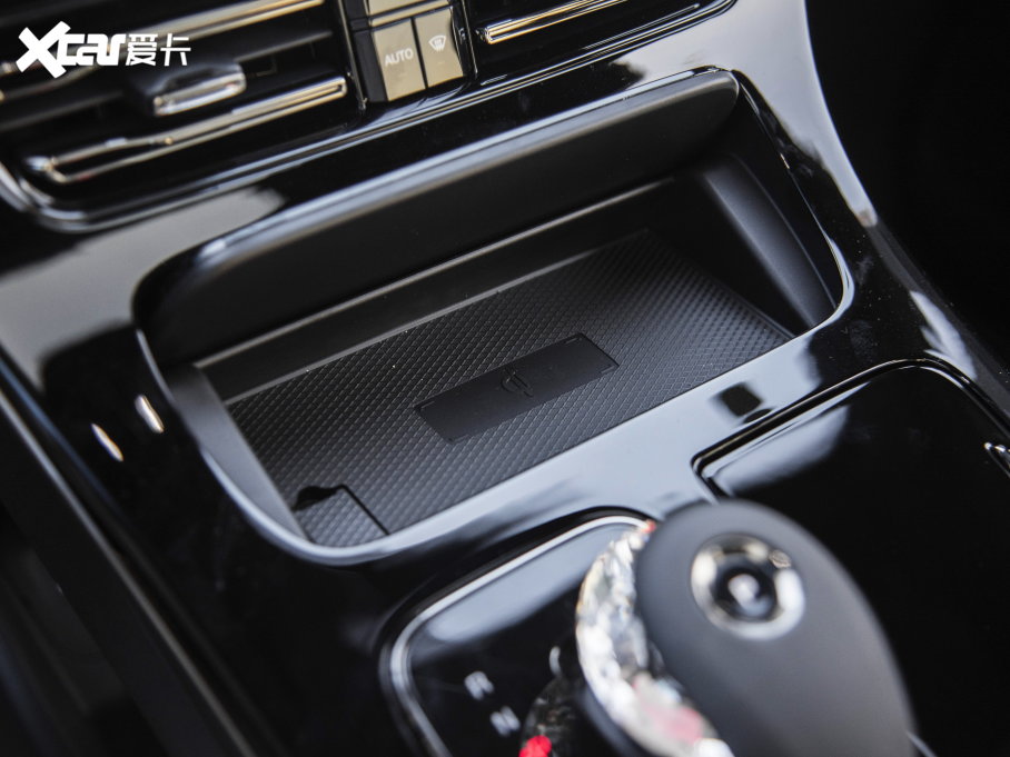 2023M8 ڎϵ 400T ԄŞ