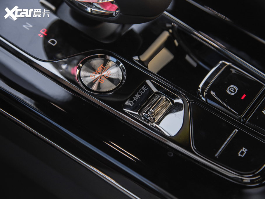 2023M8 ڎϵ 400T ԄŞ