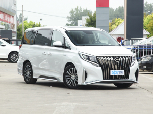 2023款大师系列 390T 尊贵版 右前45度