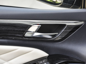 2023Ŀ ϵ 390T  п؅^