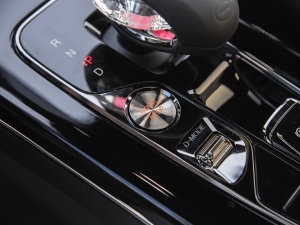 2023ڎϵ 400T ԄŞ п؅^