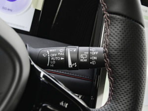 2023ڎϵ p  п؅^(q)