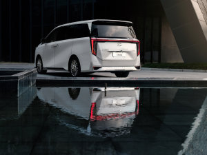 2023款宗师系列 400T 自动旗舰版 整体外观