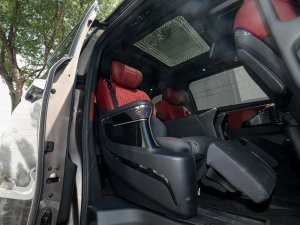 2023ڎϵ 400T ԄŞ g