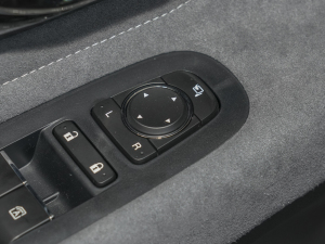 2023400T ԄR MAX п؅^(q)