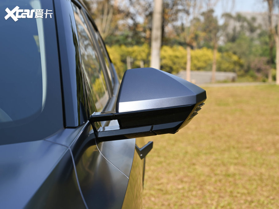 2023GS3 Ӱ 270T R-STYLE