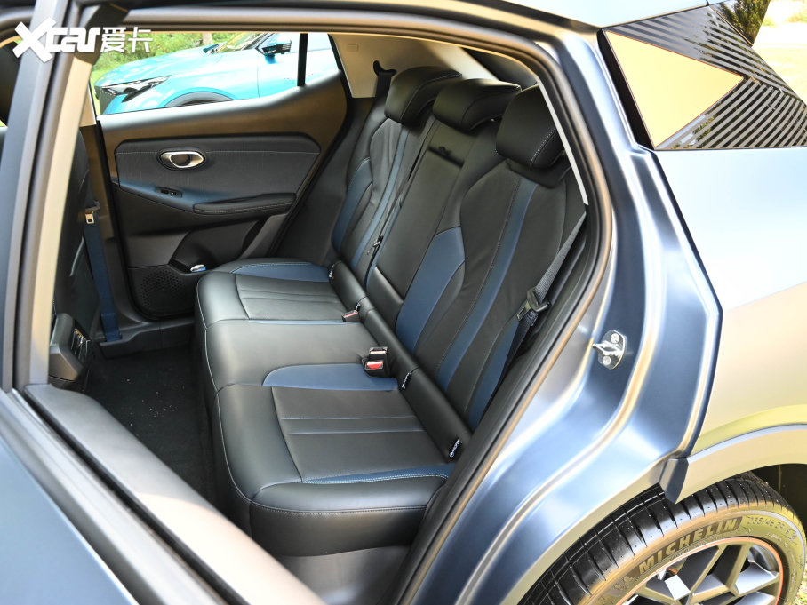 2023GS3 Ӱ 270T R-STYLE