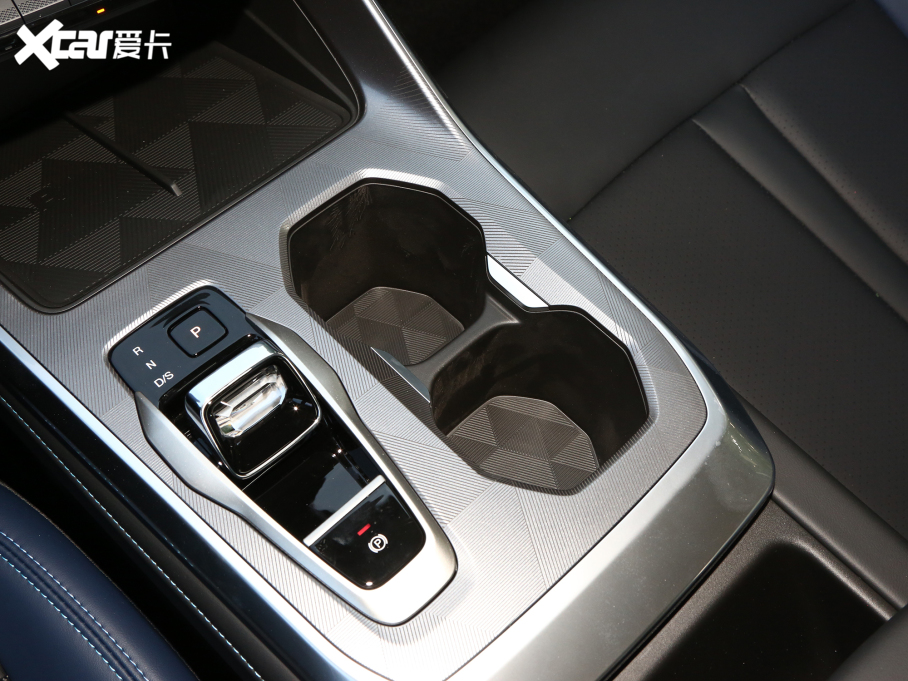 2023�����GS3 Ӱ�� 270T ������