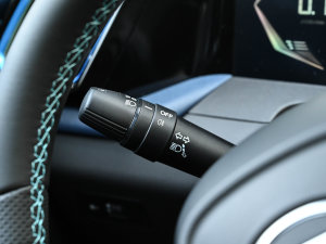 2023Ӱ 270T ǰ п؅^