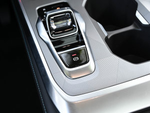 2023款影速 270T R-STYLE版 驻车制动器