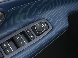 2023Ӱ 270T  п؅^(q)