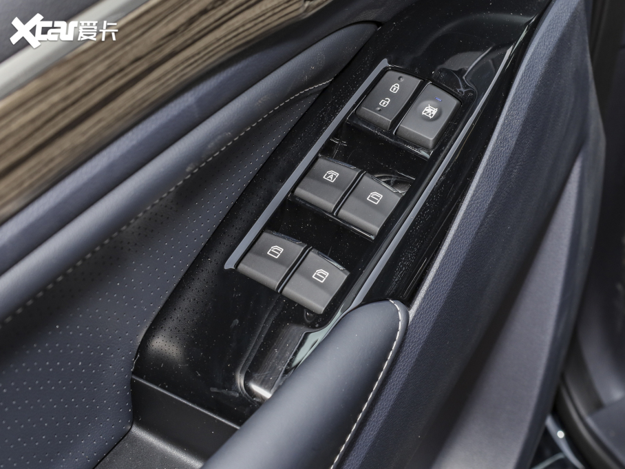 2024�����M8 �I(l��ng)��ϵ�� 390T ���A��