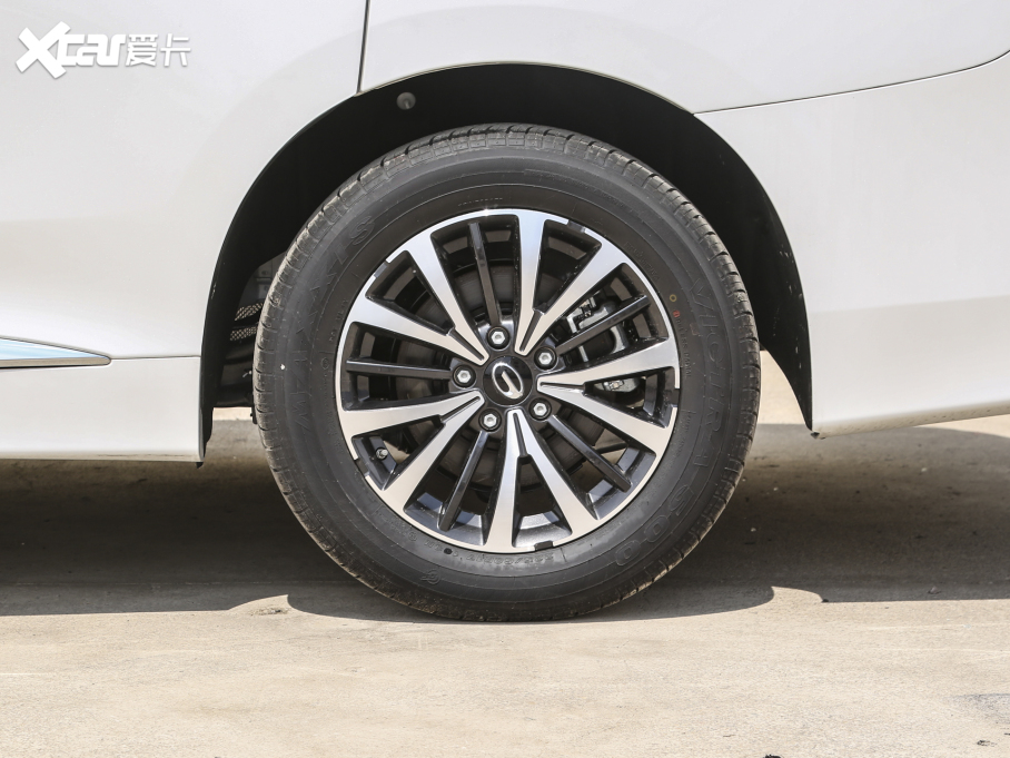 2024�����M8 �I��ϵ�� 390T ������