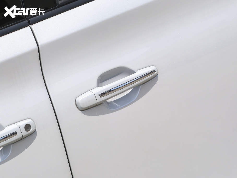 2024�����M8 �I(l��ng)��ϵ�� 390T ������