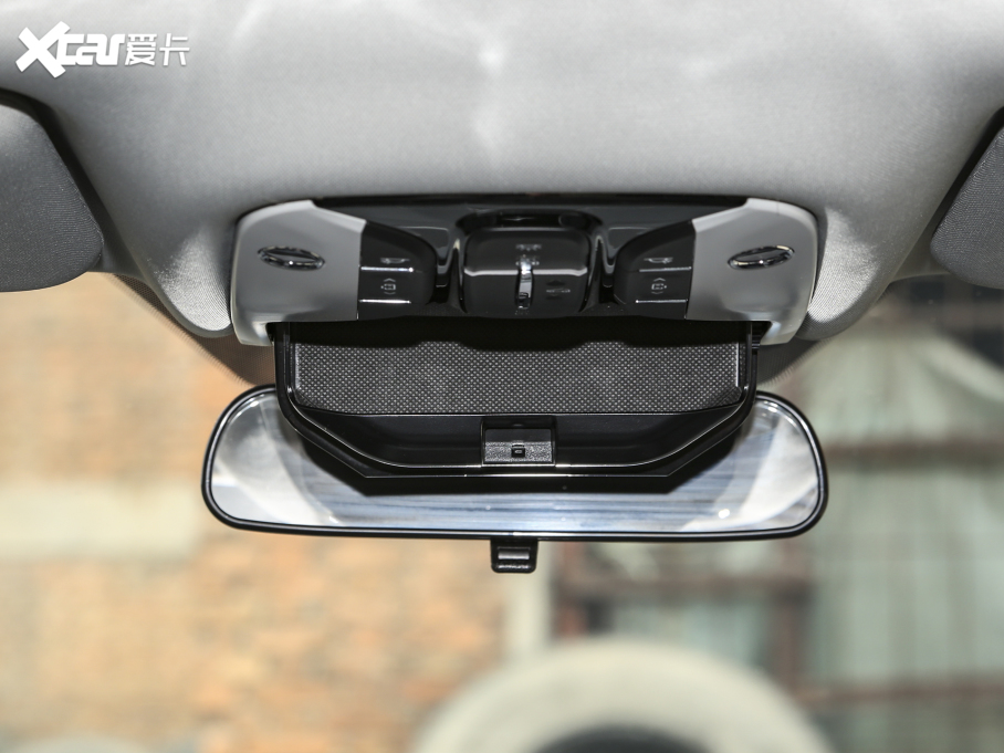 2024�����M8 �I(l��ng)��ϵ�� 390T ������