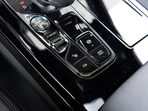 2024ڎϵ 400T h п؅^