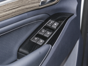 2024I(lng)ϵ 390T  п؅^(q)