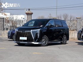 2024�����M8 