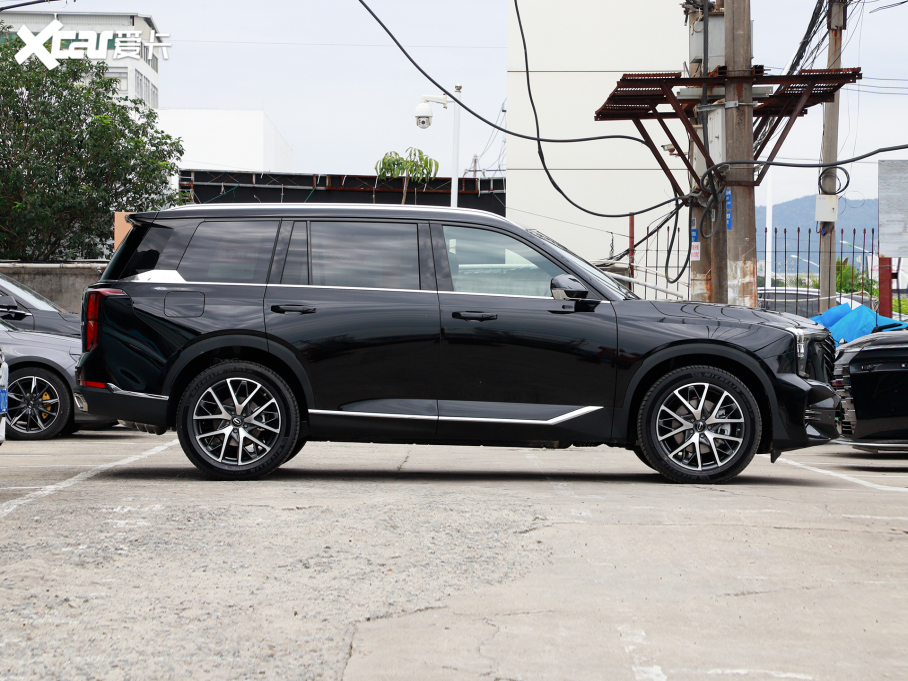 2025GS8 I(lng)ϵ 2.0TGDI (q)A 5