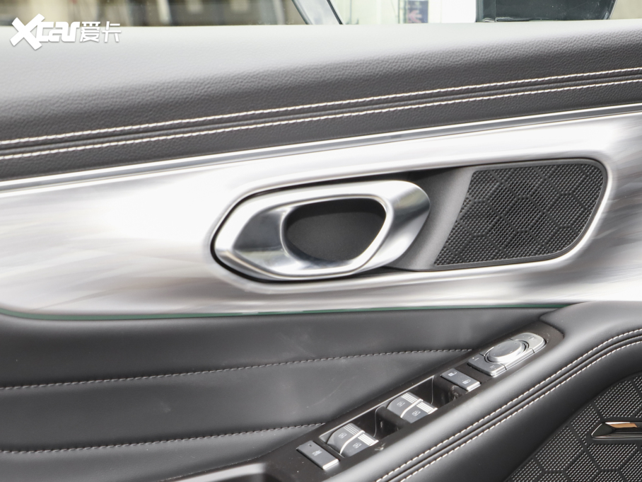 2025GS8 Iϵ 2.0TGDI A 5