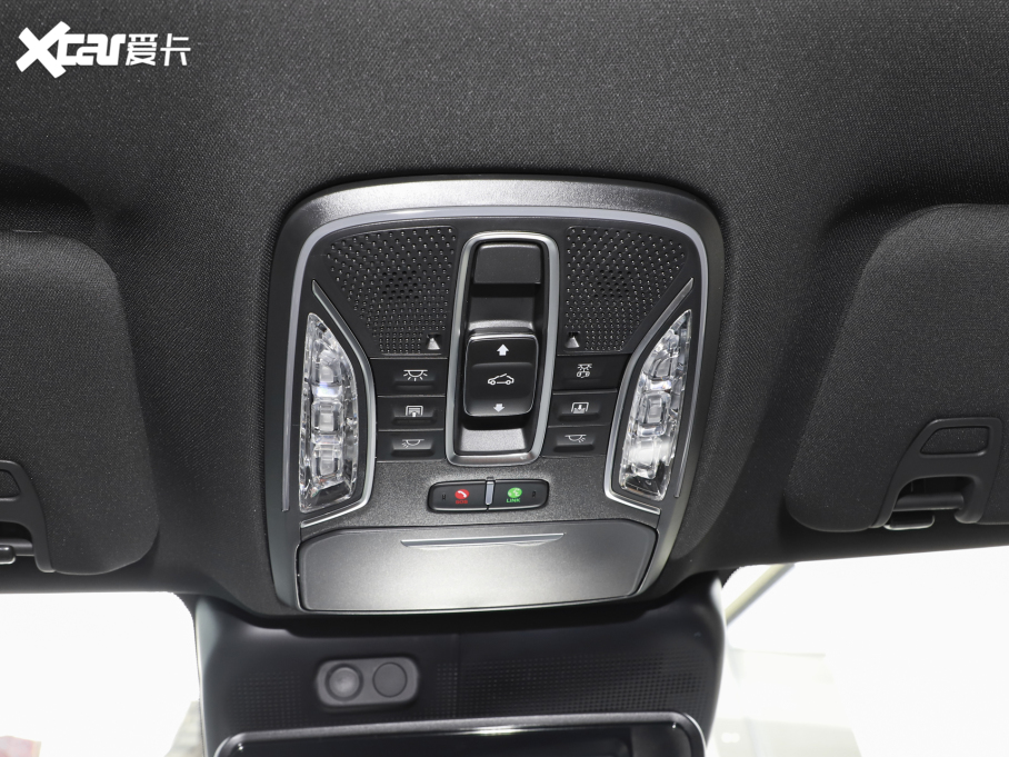 2025GS8 I(lng)ϵ 2.0TGDI (q)A 5