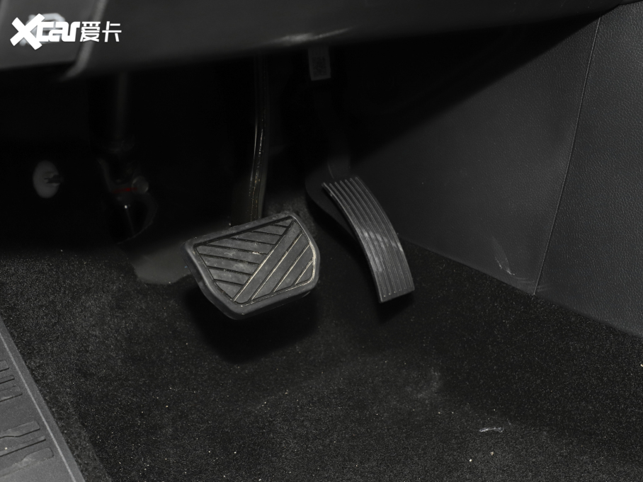 2025GS8 Iϵ 2.0TGDI A 5