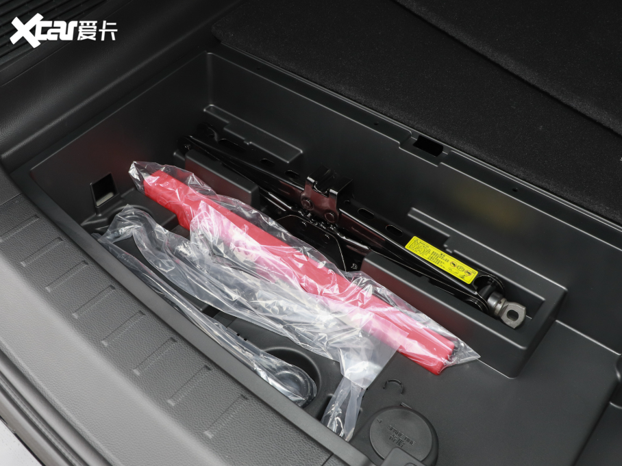 2025GS8 I(lng)ϵ 2.0TGDI (q)A 5