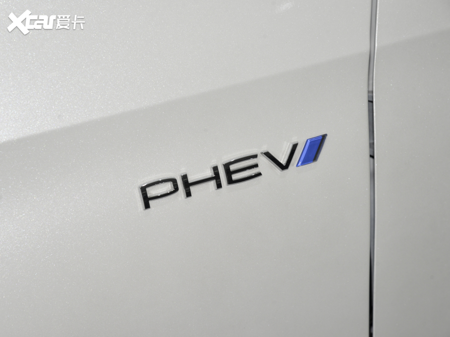 2024�����E8 �sҫϵ�� 2.0L �sҫ��