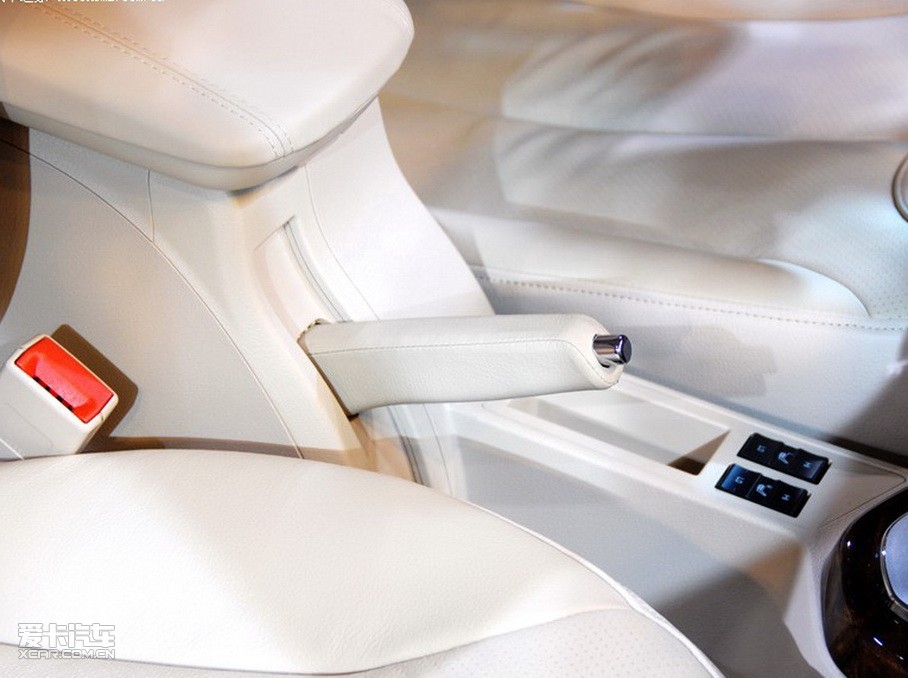 2011�����GA5 