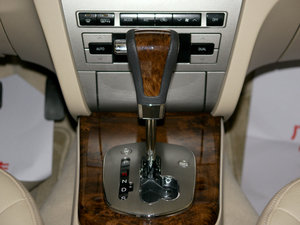 20112.0L Ԅ(dng)F п؅^(q)